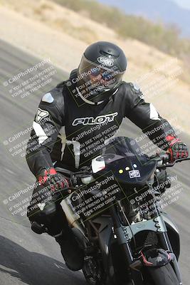 media/May-05-2025-Moto Forza (Mon) [[3c1838c5e5]]/3-C Group/Session 2 (Turn 7 Inside)/